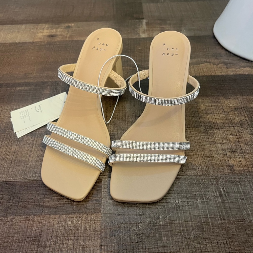 A New Day- Elegant Beige Block Heel Sandals - Picture 3 of 7